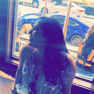 Meet your Posher, Marissa